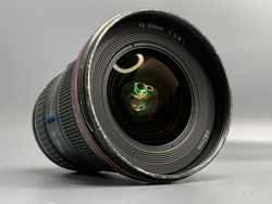 Canon EF 16-35mm 2.8L II USM царапины на линзе