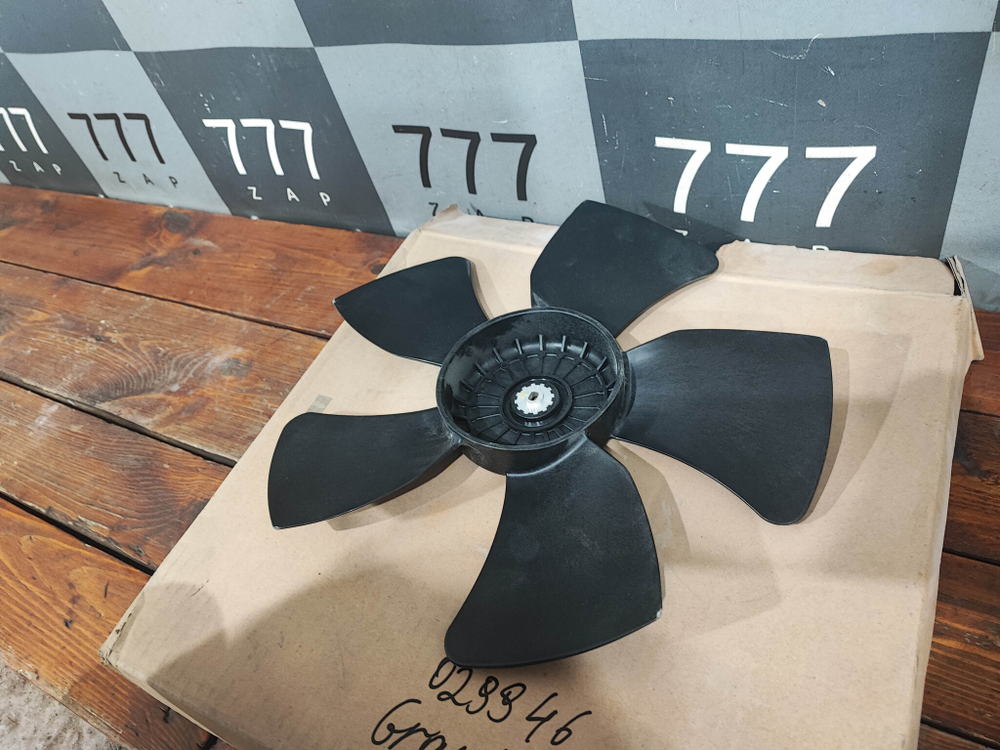 Крыльчатка Suzuki Grand Vitara 2 05-15 Новая Оригинал 1711165J00