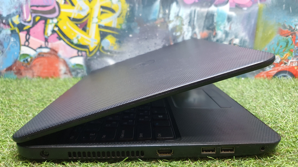 Ноутбук Dell Celeron/4Gb