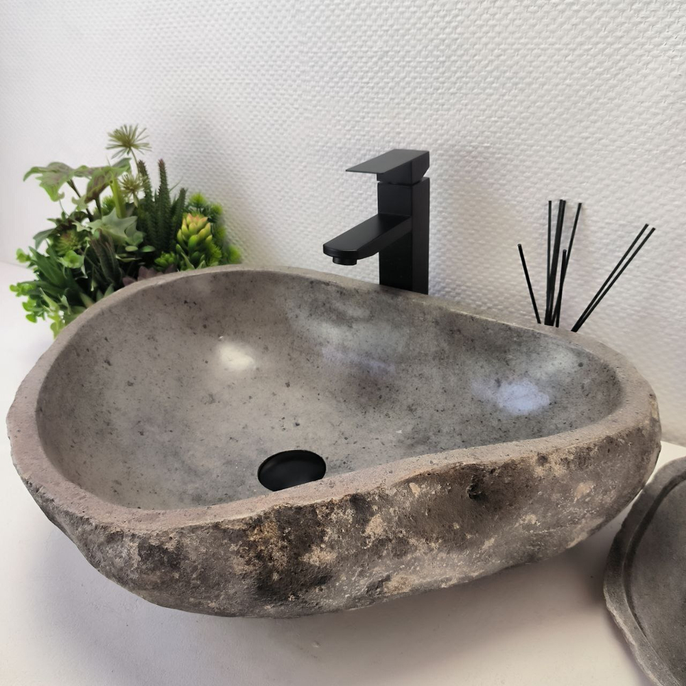 Раковина из речного камня RS-63396 (57*42*16) 0123