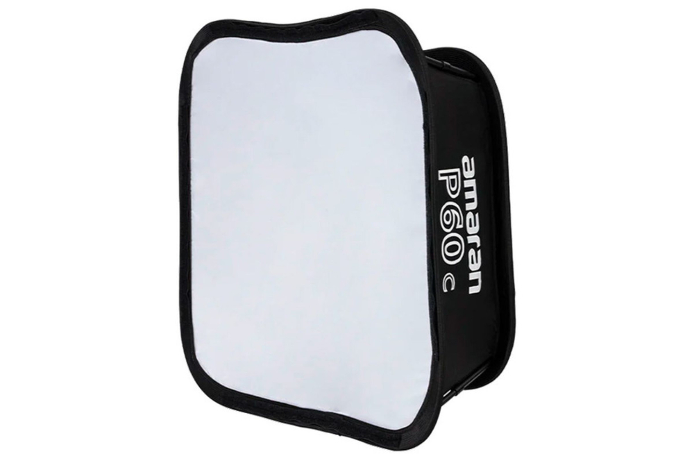 Светодиодный осветитель Aputure Amaran P60c 2500-7500K RGB