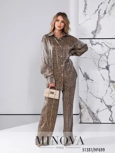Костюм 699-черный-бежевый Minova