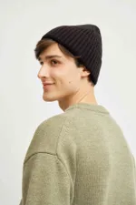 Шапка Weme вязаная черная