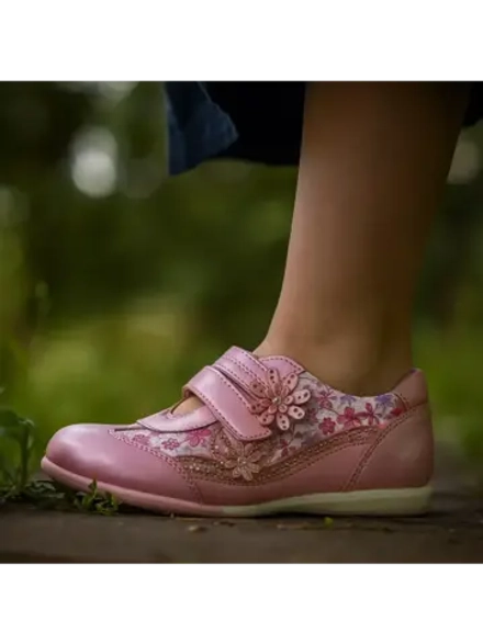 Кроссовки для девочки