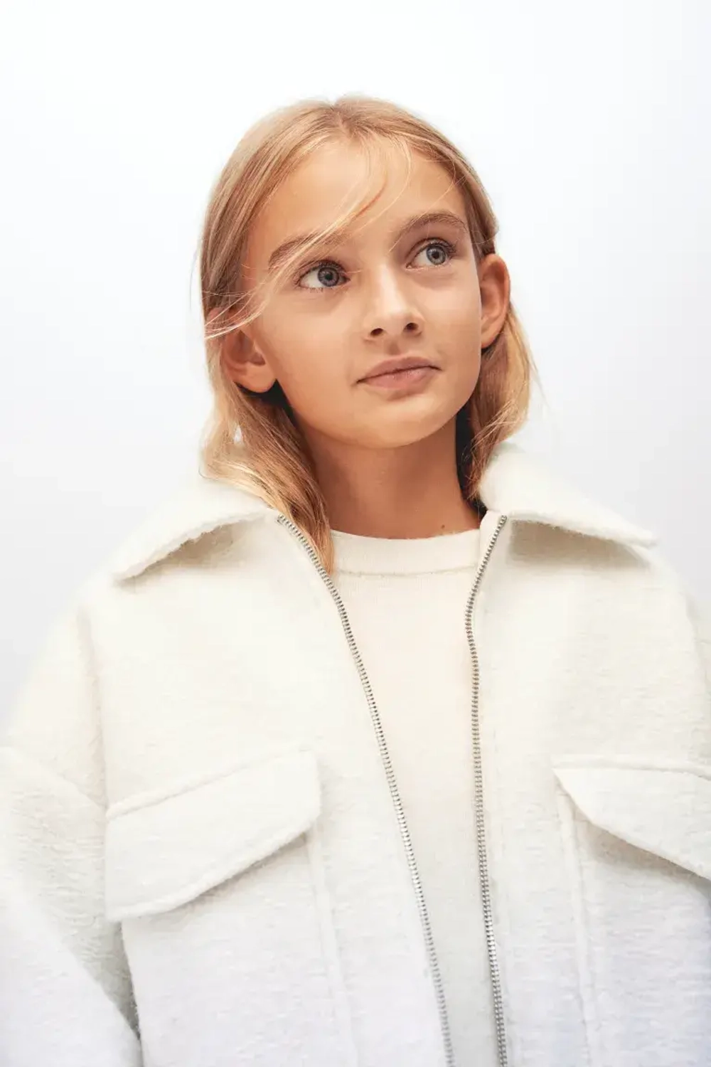 H&M Куртка-рубашка из фетра, белый