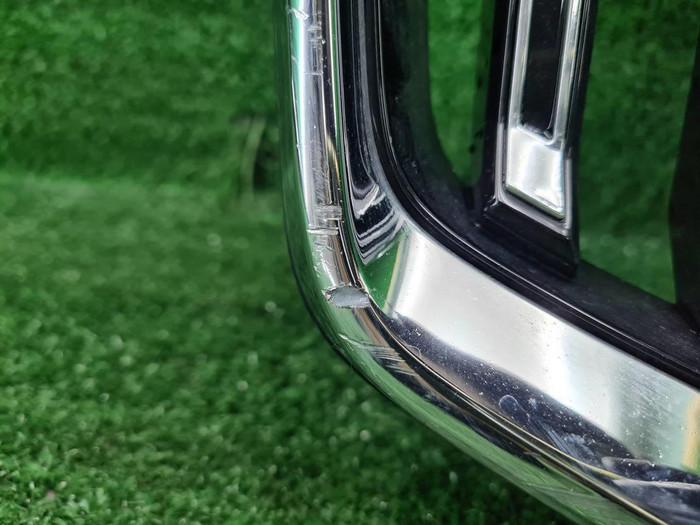 Решетка радиатора Volvo XC60 2 (2021-н.в.)