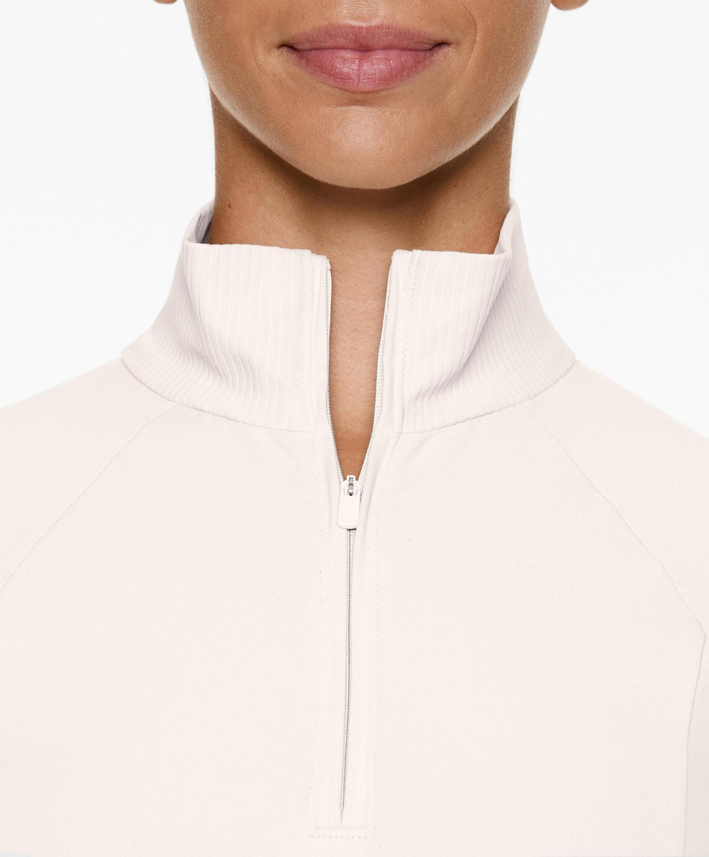 Oysho Короткий лонгслив Comfortlux из ткани в рубчик с застежкой-молнией, каменный