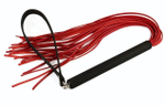 Красная кожаная плеть MIX с черной рукоятью - 47 см. (Цвет: красный с черным)