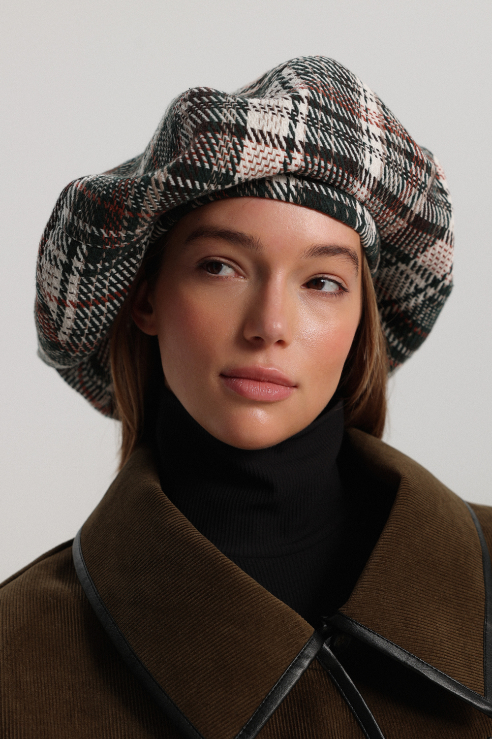 Берет из твида