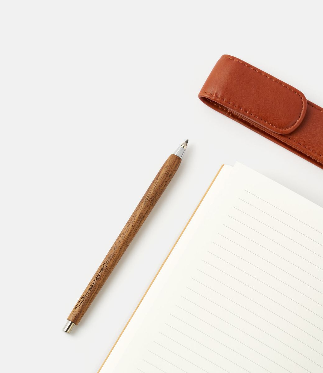 Nicholas Hemingway Walnut Clutch Pencil — механический карандаш