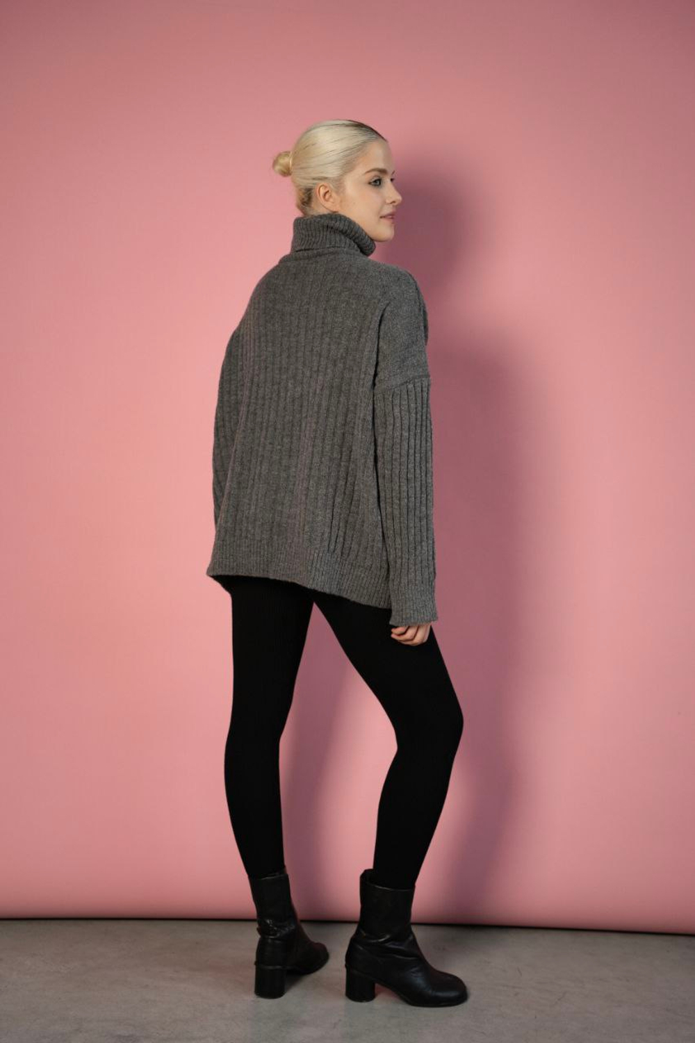 Джемпер женский 6928