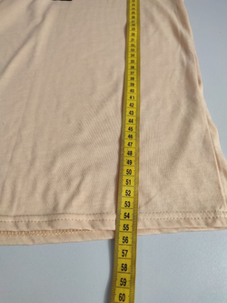 Футболка на каждый день, визуально на 42/44 размер