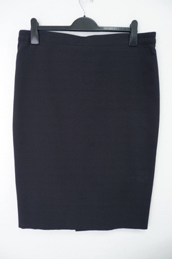 Юбка практичная 48 размер