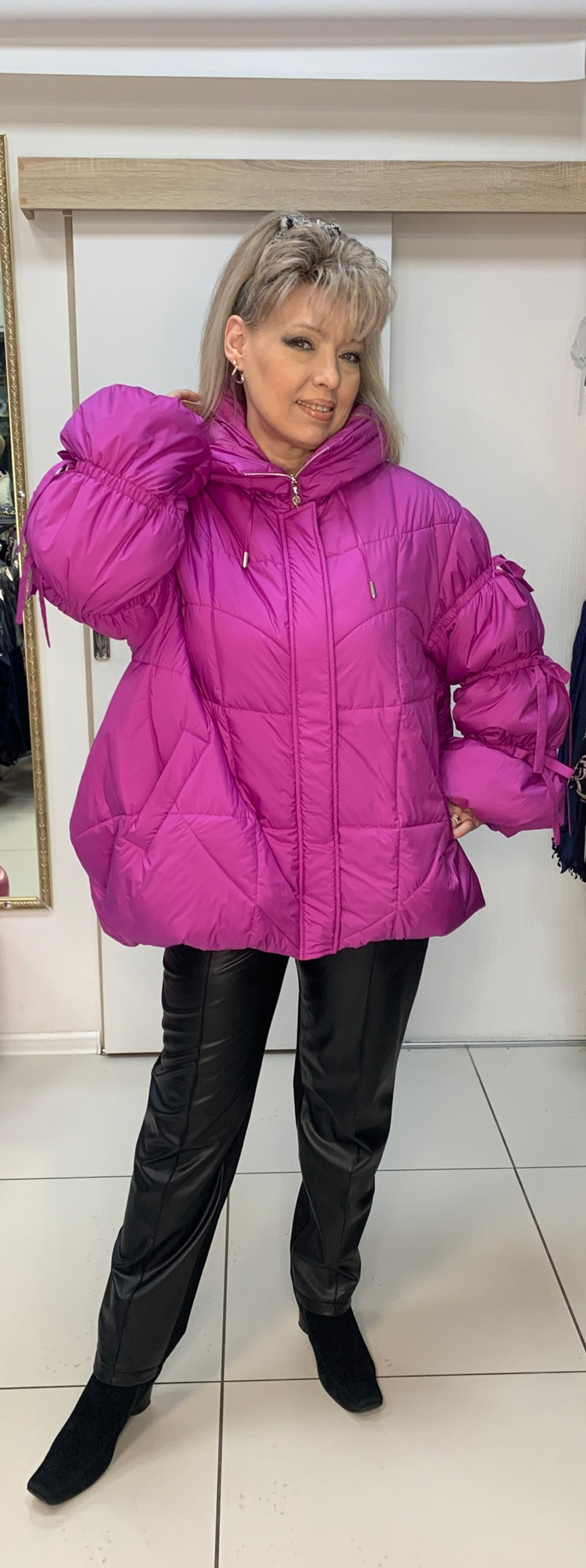 Модная cтеганная куртка-пуховик с красивыми рукавами