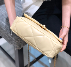 Chane1 19 Bag 26 cm