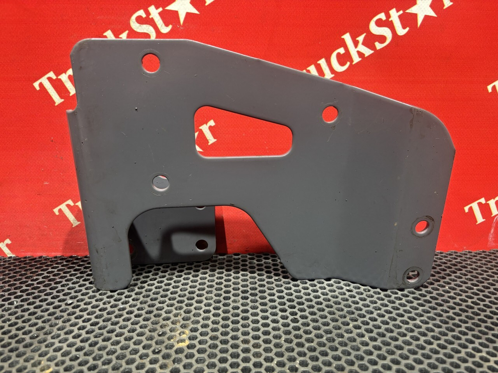 Кронштейн осушителя 2023г.