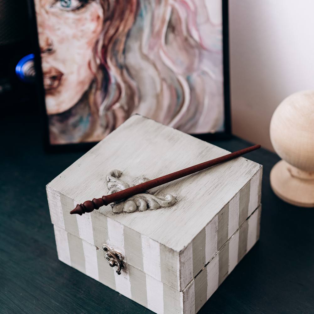 Деревянная заколка-шпилька из красного дерева (махагон). Hю 13