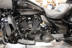 Мотоцикл Harley-Davidson Road Glide Limited 114 (BLACK) с НДС