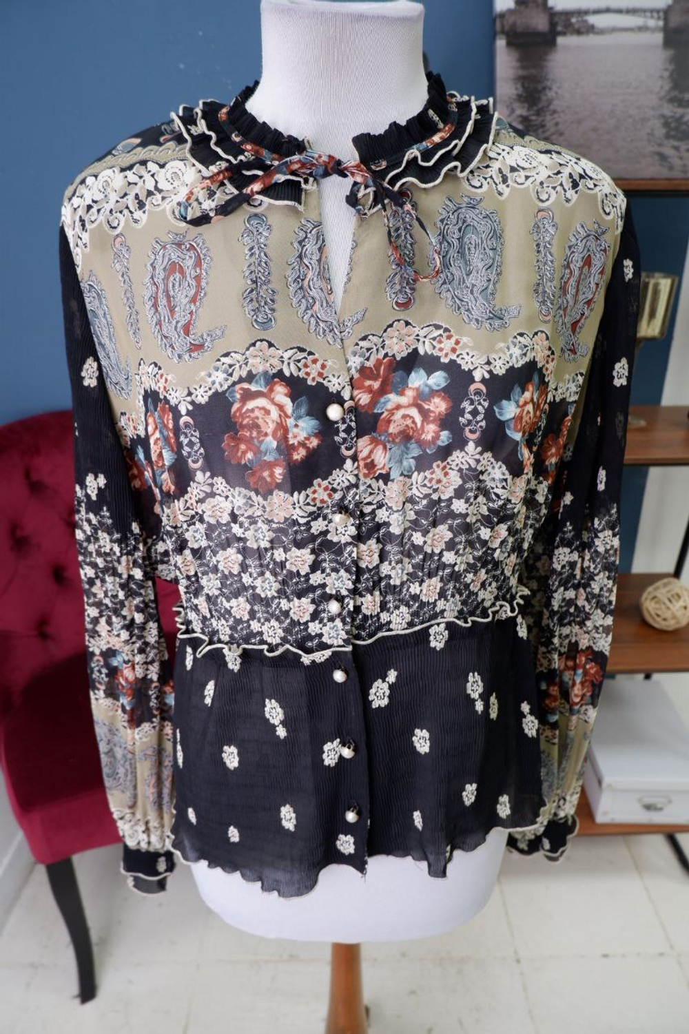 Блуза Menare с принтом 46 размер