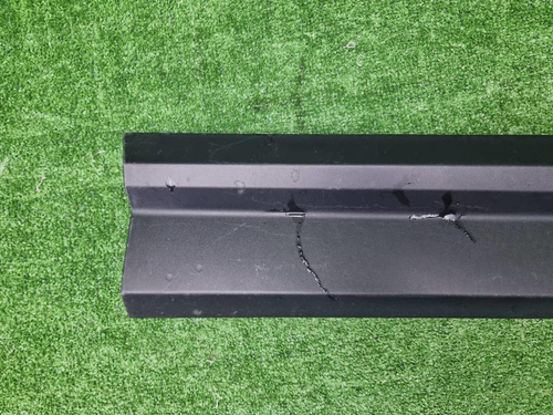 Накладка двери передняя правая Geely Coolray 19-24