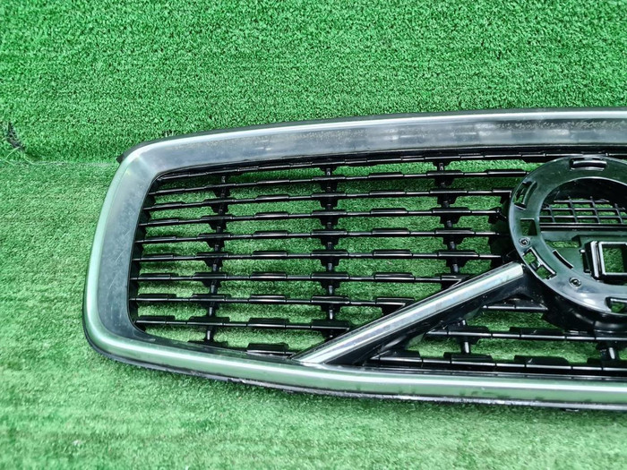 Решетка радиатора Volvo XC90 2 (14-19) R-Design