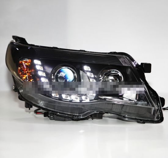 Передние фары Субару Форестер 2008-2012 V1 type [Комплект Л+П; яркие ходовые огни; электрокорректор; биксеноновая линза]