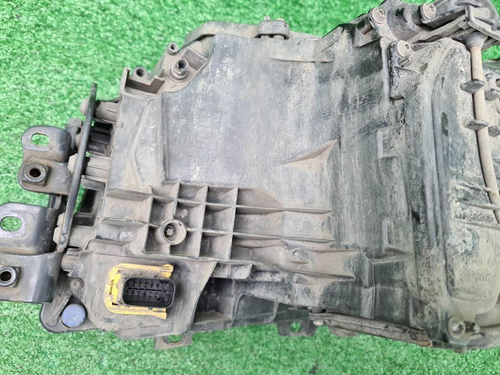 Фара правая Scania R-Series (2016-н.в.) галоген