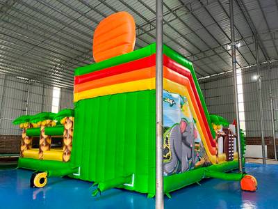 Коммерческий надувной батут «Мега Сафари», 9*9*6 м