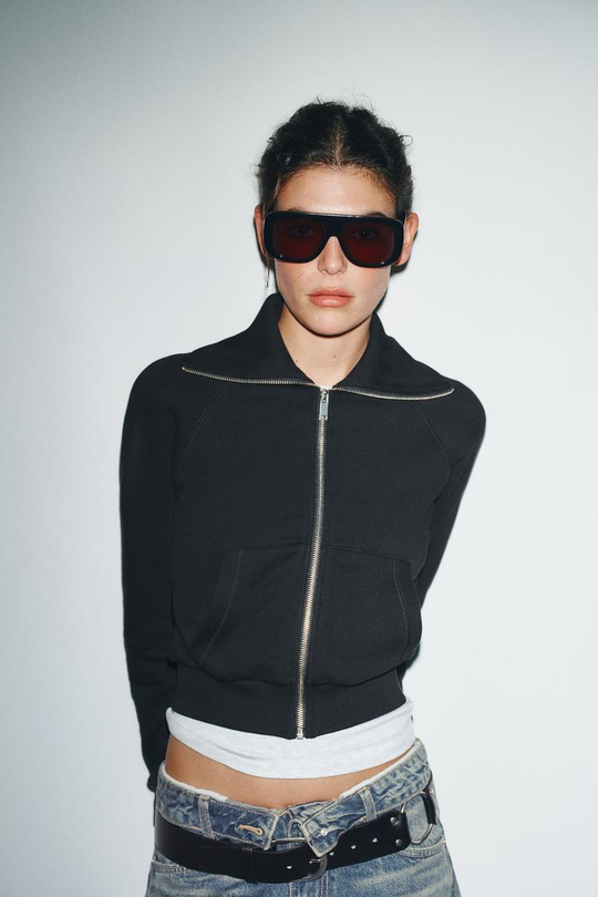 ZARA ТОЛСТОВКА ИЗ ФЛИСА НА МОЛНИИ, ЧЕРНЫЙ