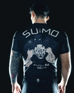 Рашгард Half Sumo Junkie