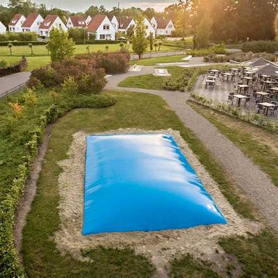 Надувная подушка для установки в грунт «Мягкое небо», 14×10×2 м