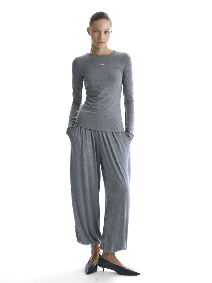 Лонгслив приталенный серый