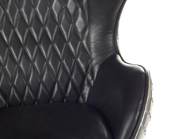Кресло Egg Aviator, черная кожа