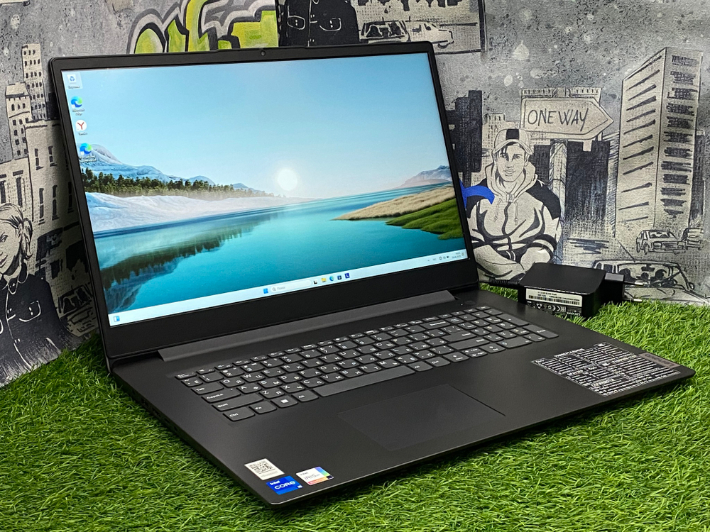 Ноутбук Lenovo 17.3' i5-1135G7/16GB/512GB/FHD/Iris Xe/ V17 G2 ITL[82NX00D0RU]/Windows 11