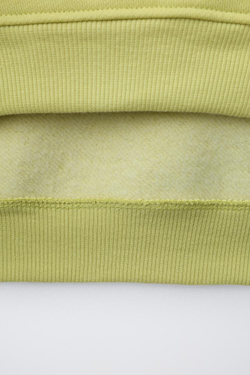 ZARA ТОЛСТОВКА С ПРИНТОМ «ЯБЛОКО», ЗЕЛЕНЫЙ