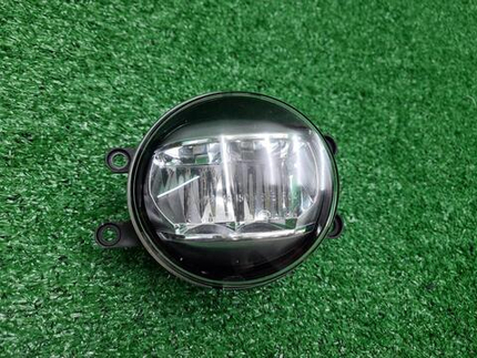 ПТФ правая Toyota LC Prado 150 (2017-н.в.) LED