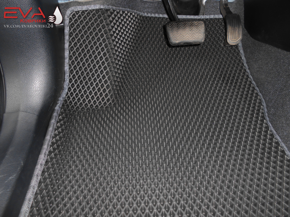 Toyota RAV4 4 поколение XA40 (2013-2019)