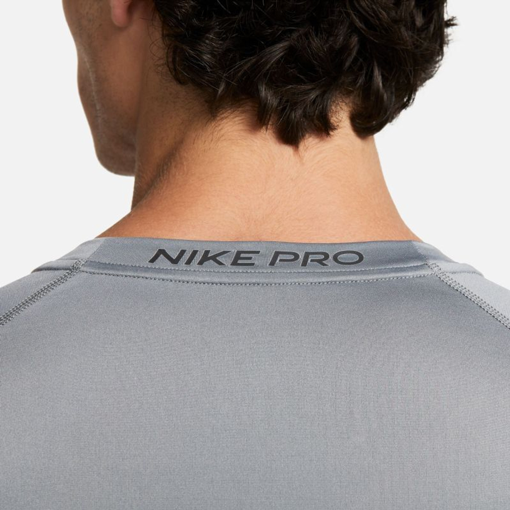 Термобелье Nike Pro Dri-FIT Tight Long-Sleeve Fitness Top - smoke grey/black - Gray