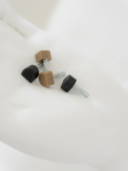 Набойки на шпильку