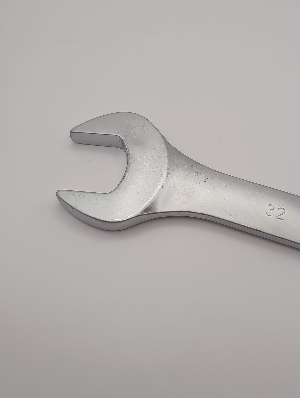 Ключ комбинированный на 32мм