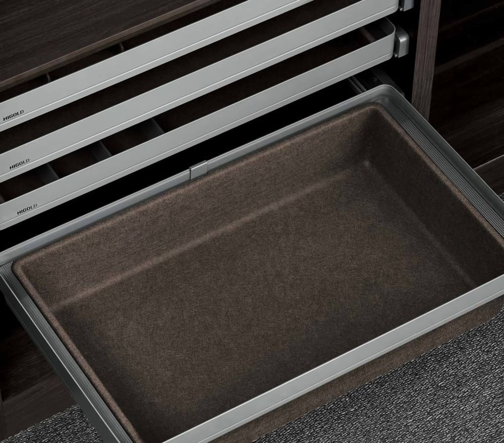 Ящик для одежды