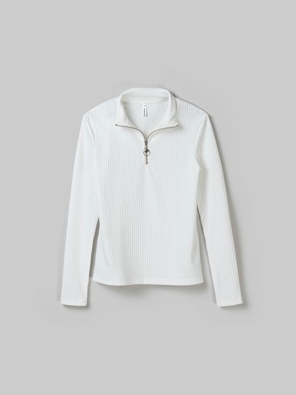 Лонгслив в рубчик 