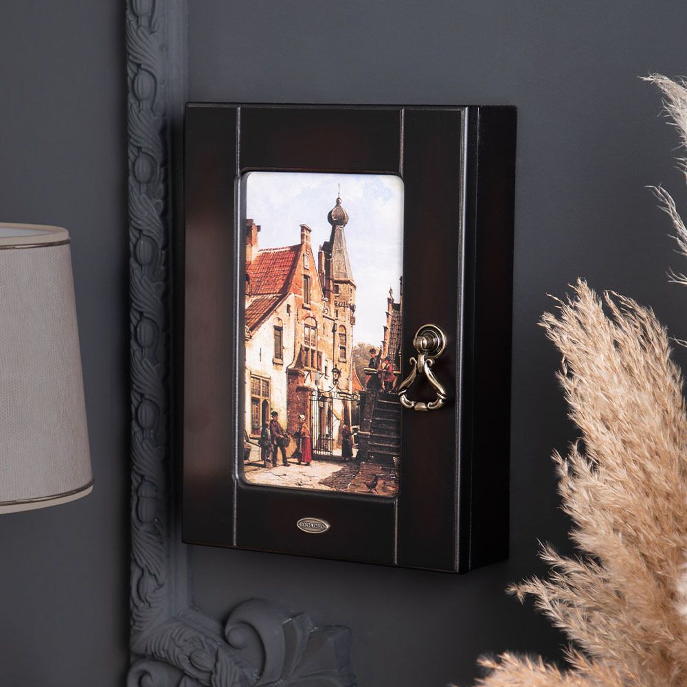 Ключница Семь ключей счастья Орех Оберджин