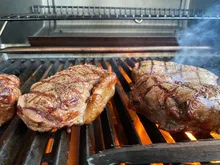Газовый гриль Broil King Signet S 390, 5 горелок, вертел
