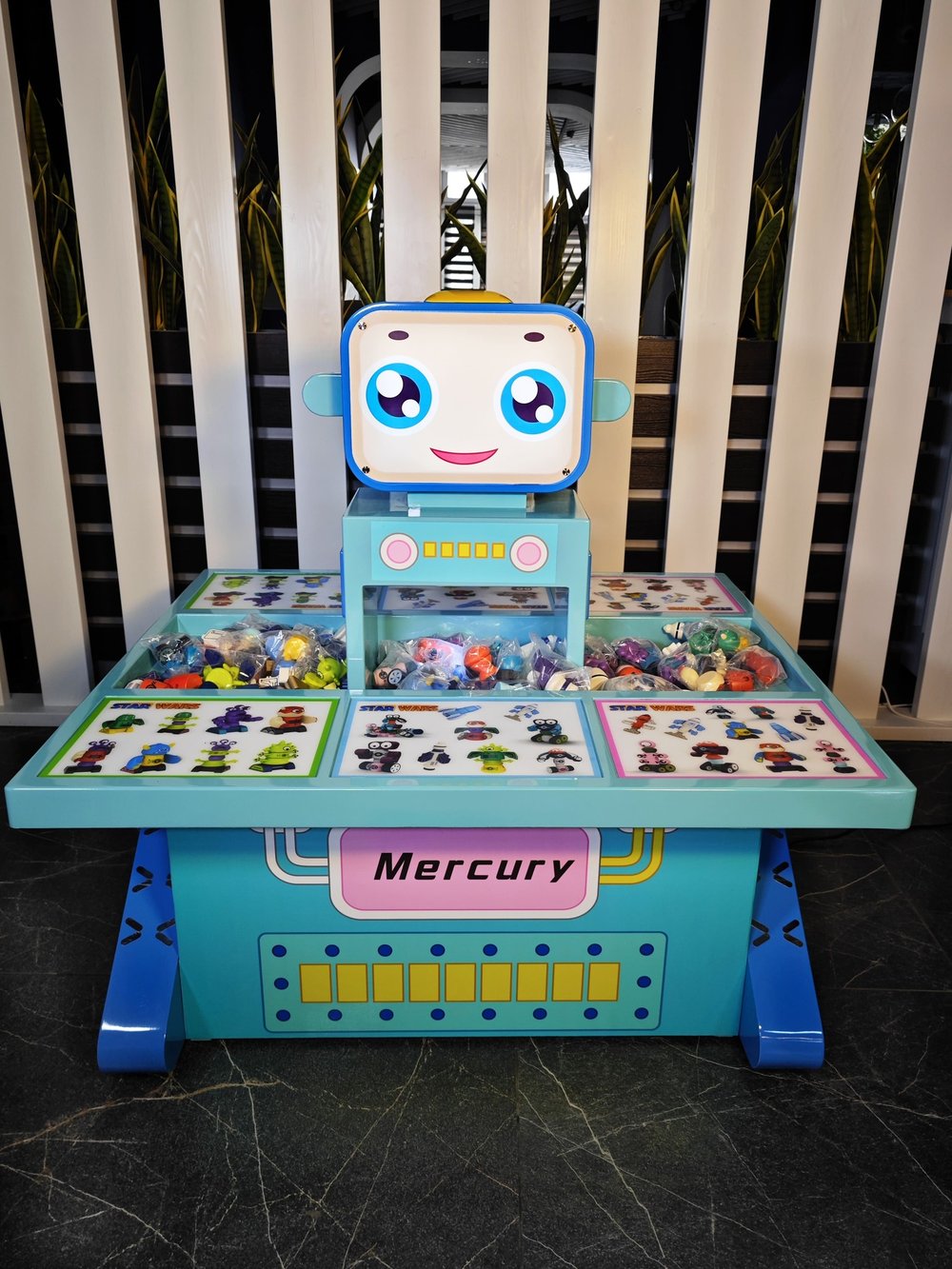 Стол с магнитным конструктором для детей "Mercury"