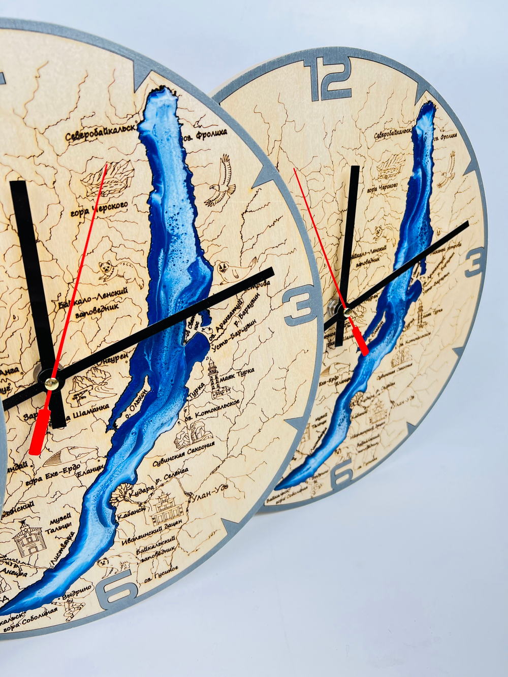 Настенные часы Байкал с эпоксидной смолой