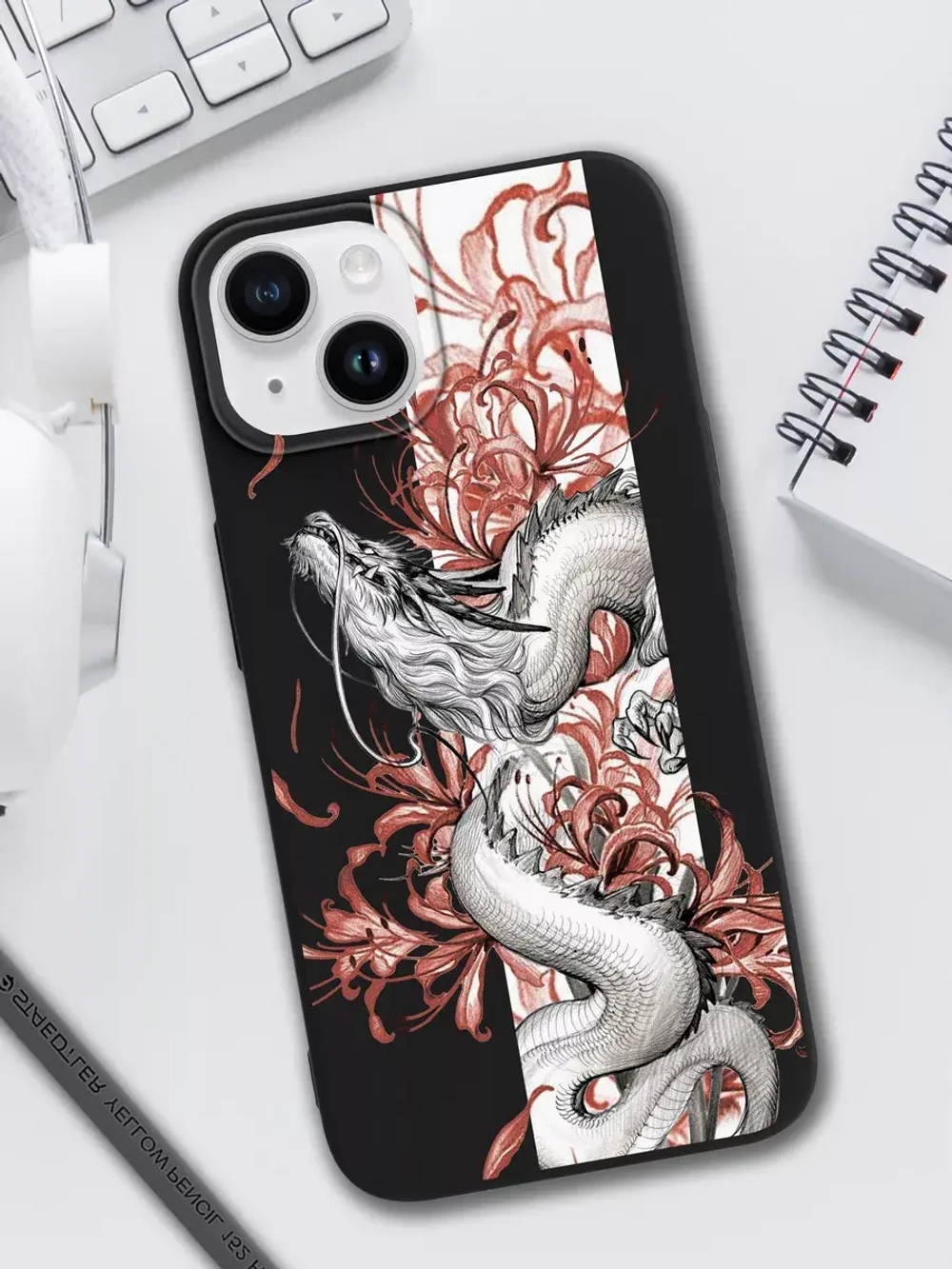 Чехол на iPhone 14 с принтом