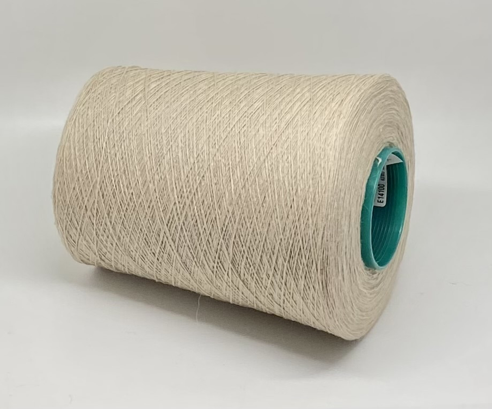 Пряжа на бобине (Италия) 40% шерсть 10% кашемир 28% вискоза 12% п/а 100г-1450м 555г