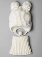 Шапка для девочки на осень