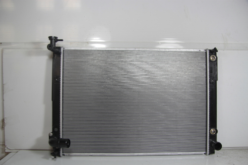 Радиатор охлаждения Lexus RX350